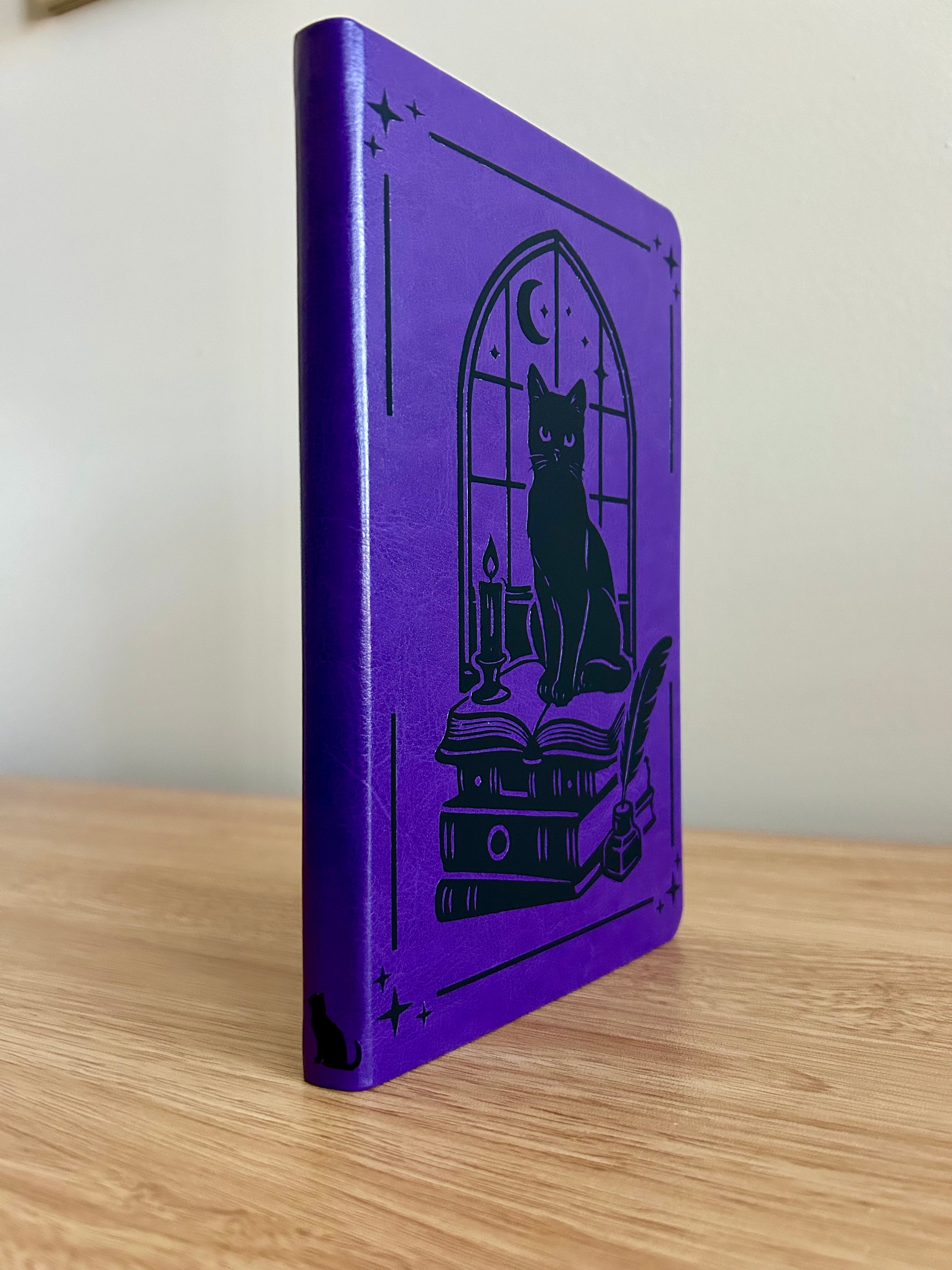Bookish Familiar Journal – Witchy Cat & Books Fantasy Notebook | Magical Reader & Writer Journal