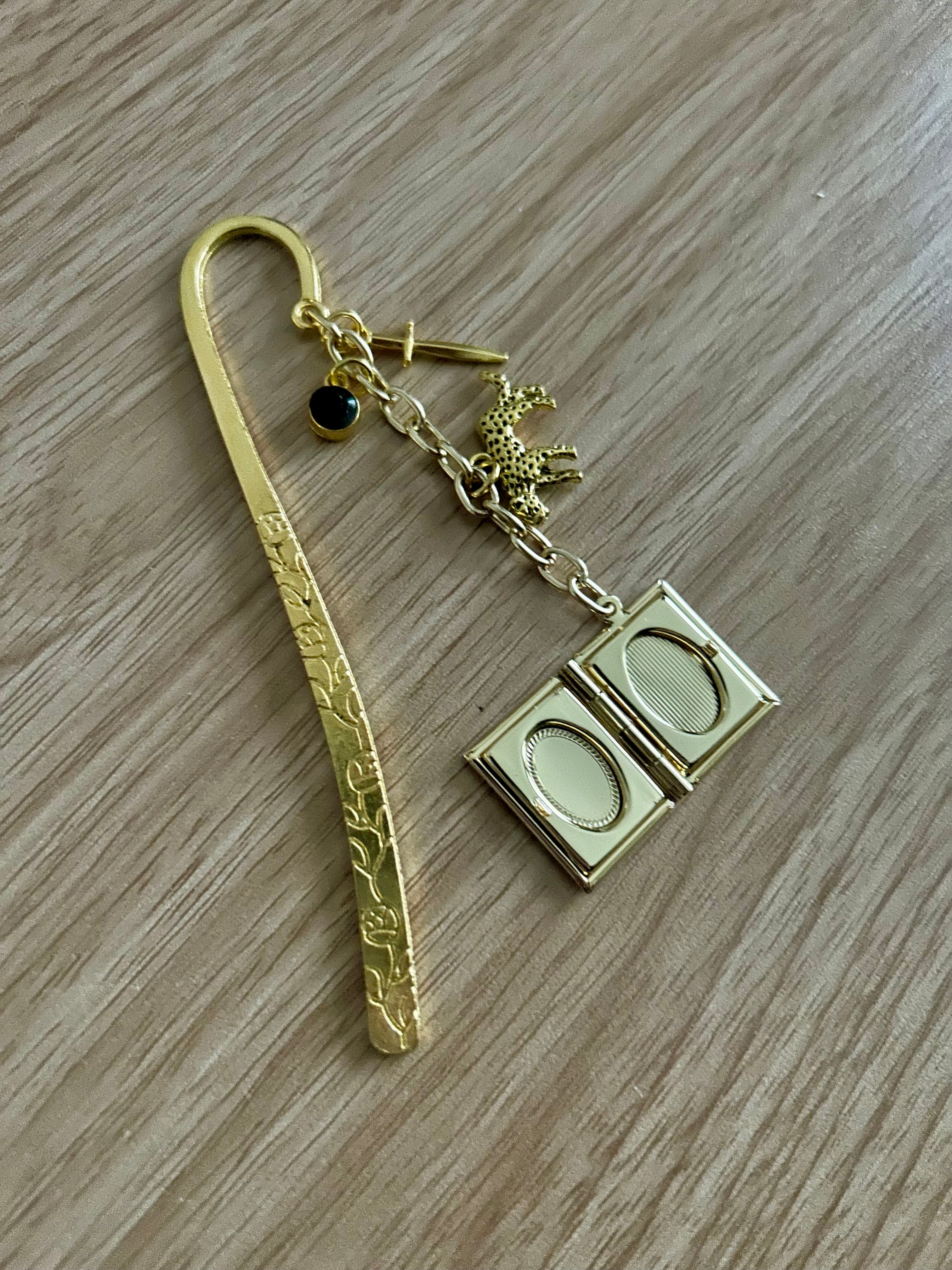 Lysandra - TOG Inspired Charm Bookmark