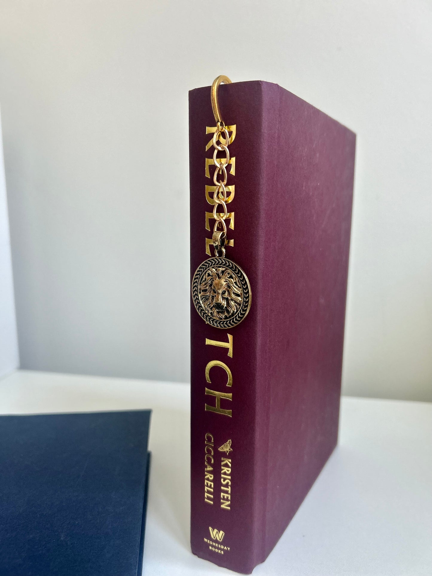 Regal Roar – Lion Medallion Charm Bookmark