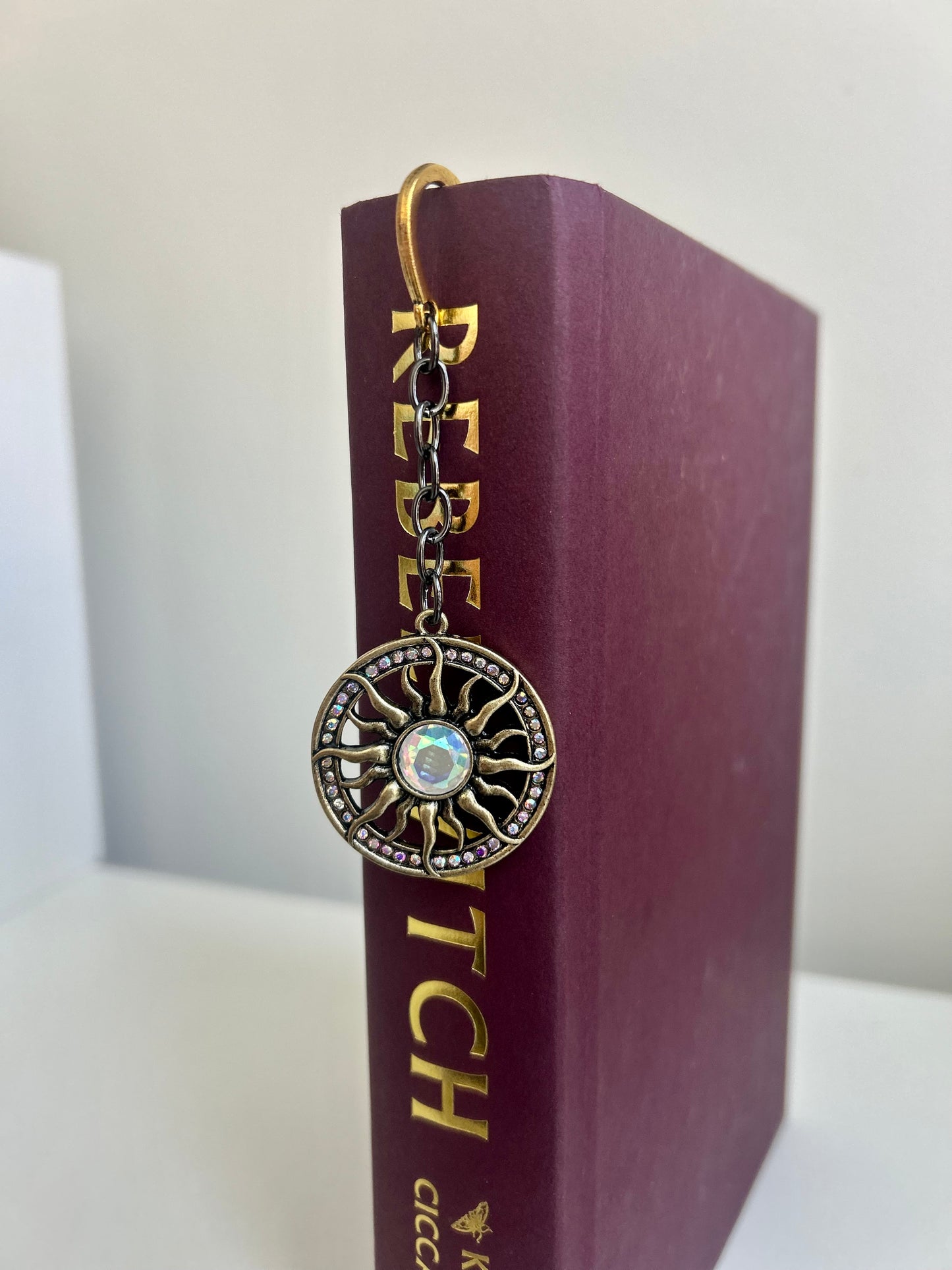 Daystar Sigil – Sunburst Medallion Charm Bookmark