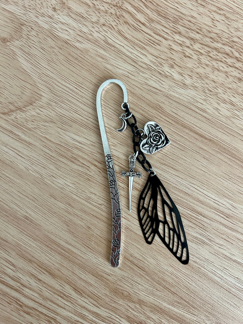 Knight Moth– Charm Bookmark-zoom-