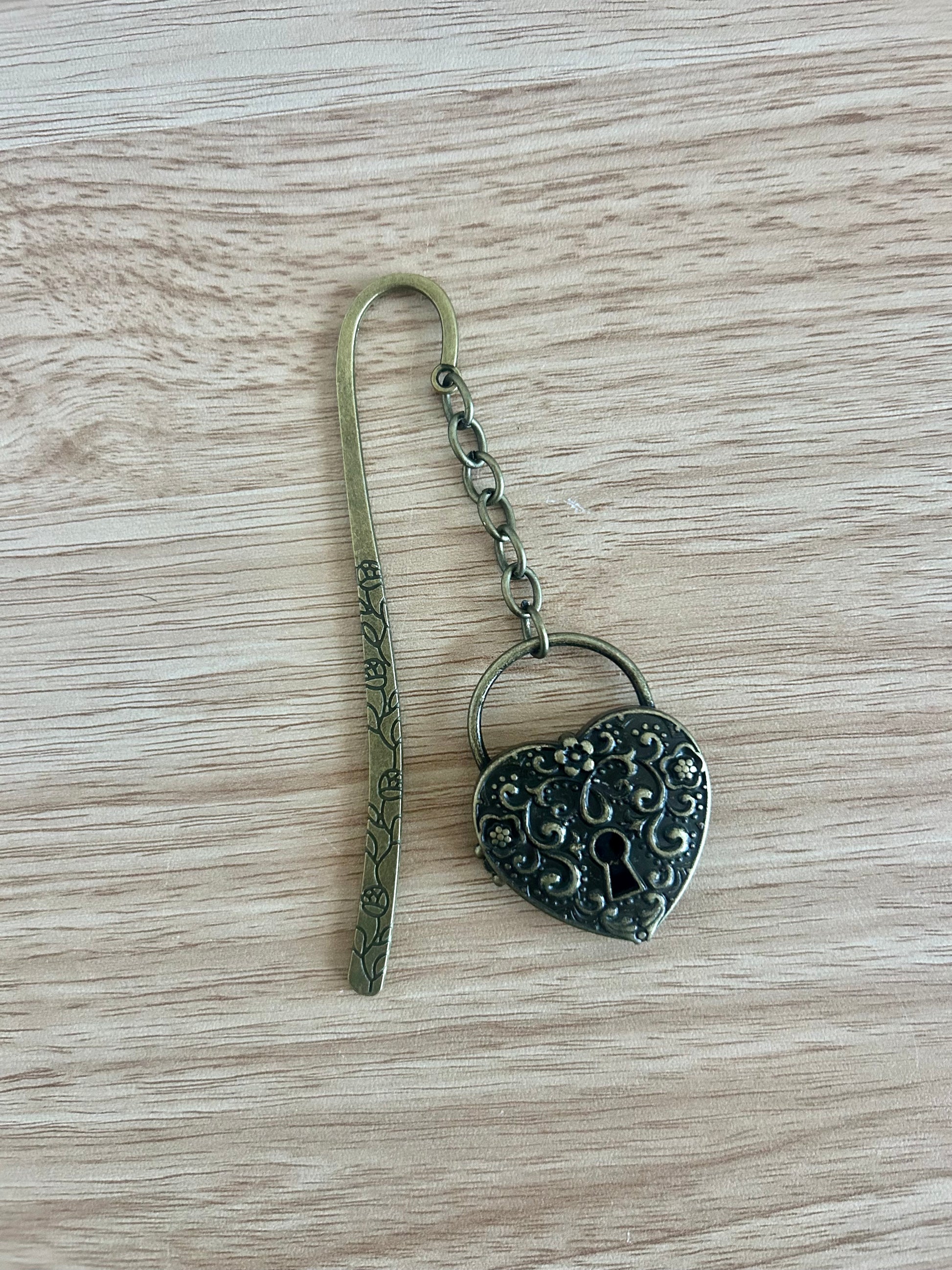 Enchanted Heartlock-1