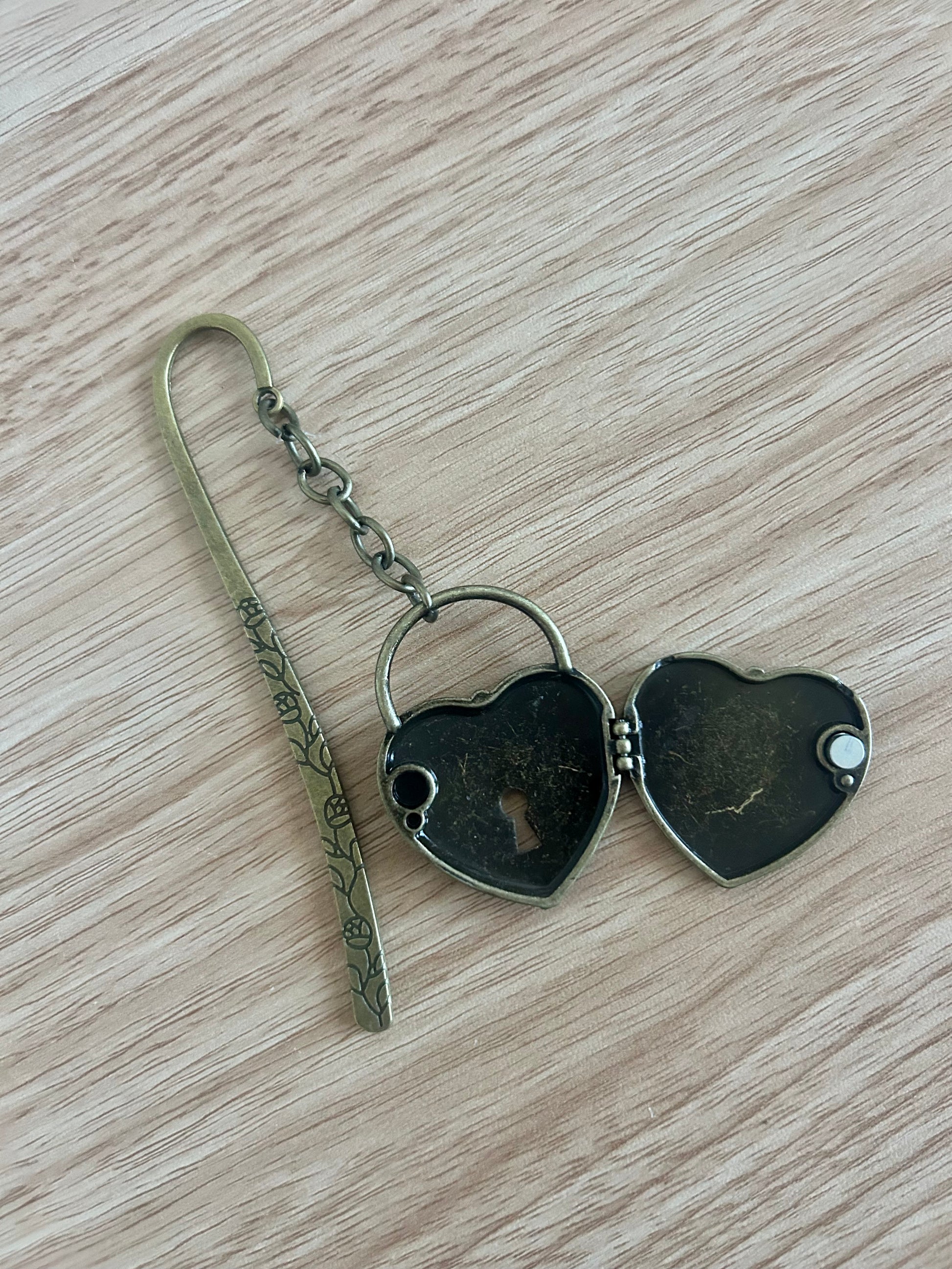 Enchanted Heartlock-2