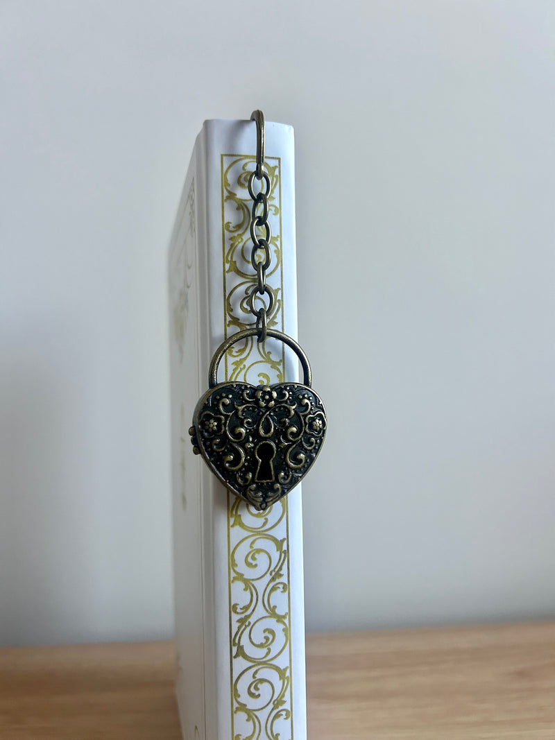 Enchanted Heartlock-zoom-