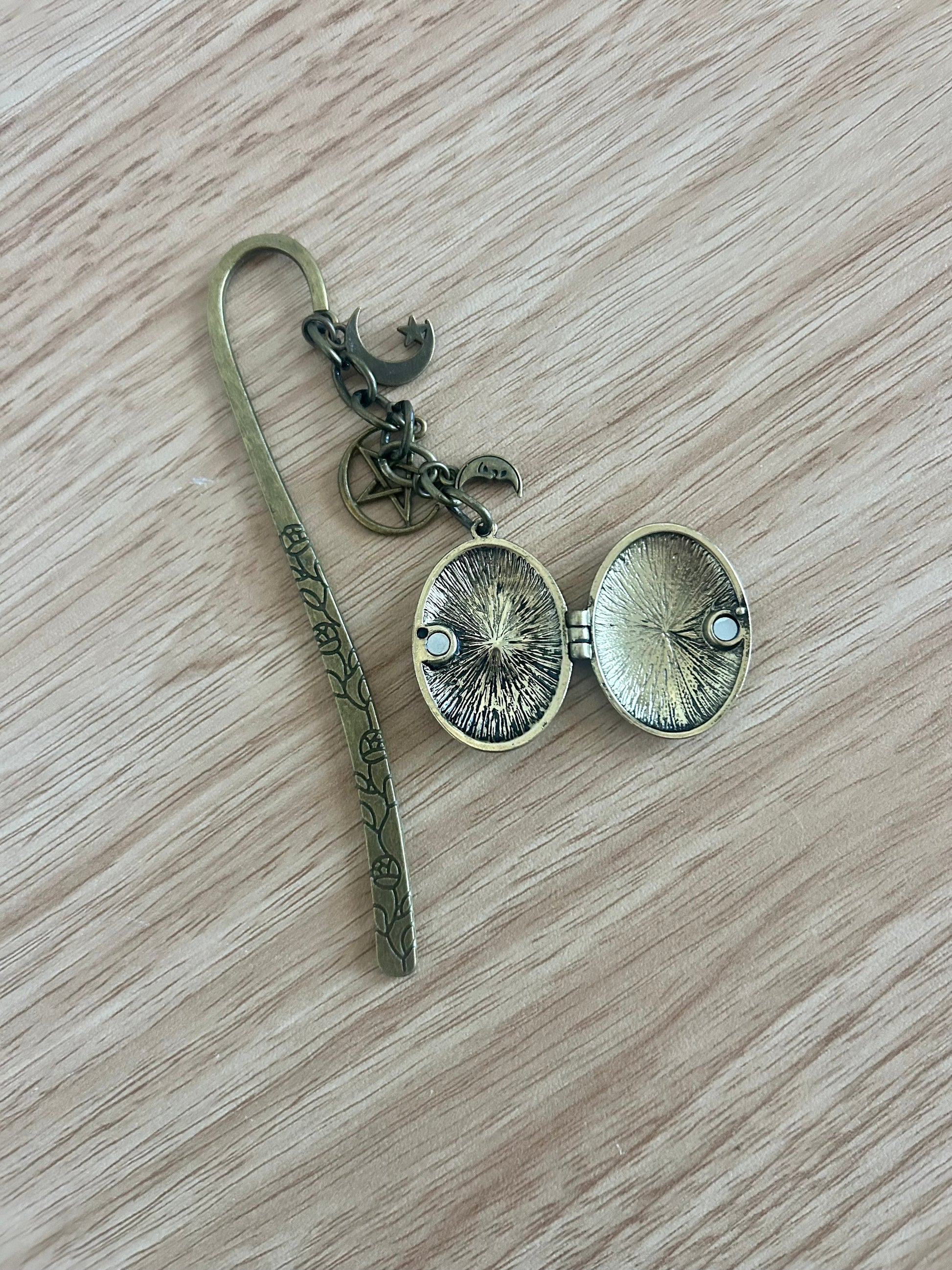Starbound Locket - Locket & Celestial Charms Bookmark-2