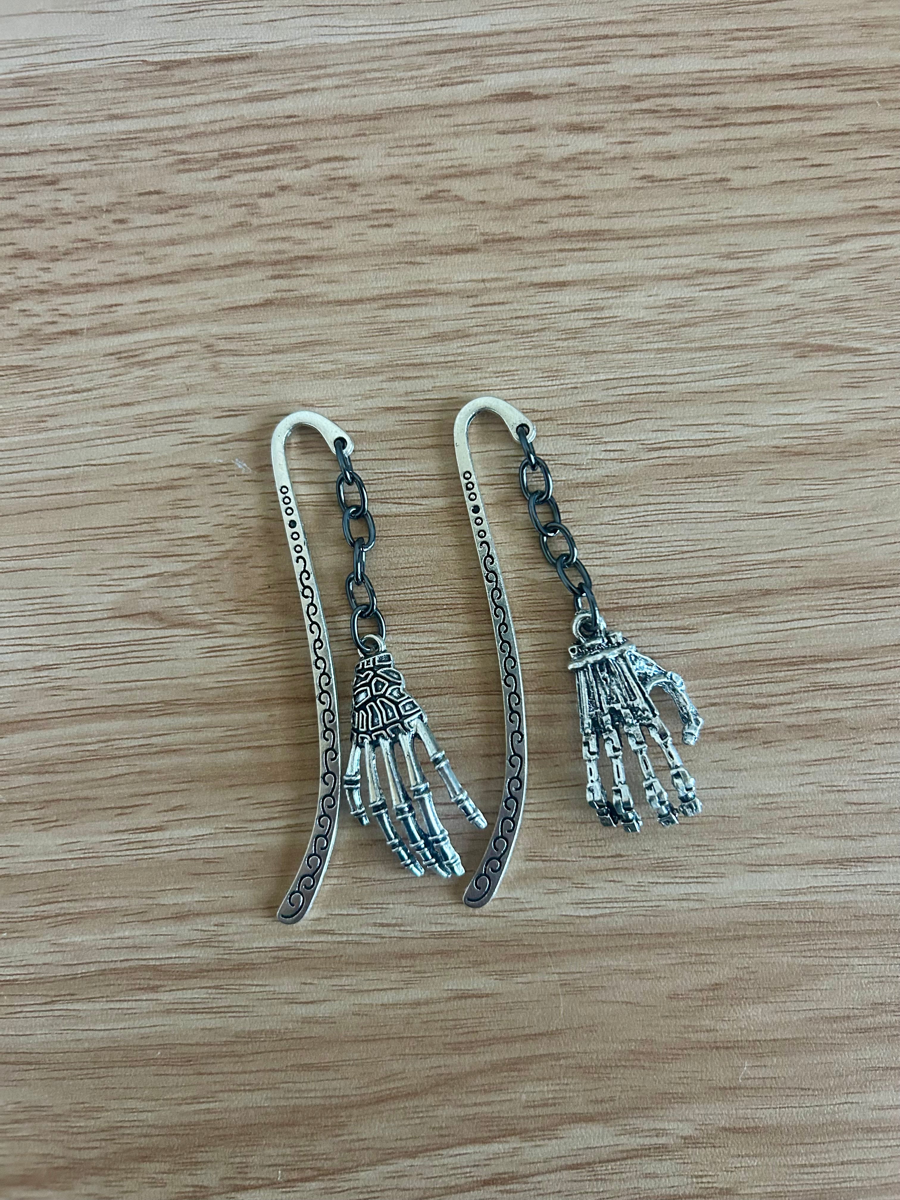 Skeleton Hand Bookmark-zoom-1