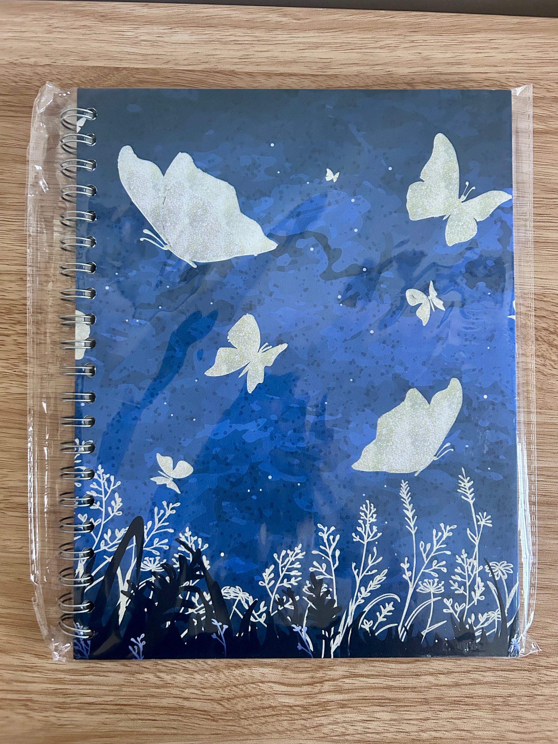 8.5x11 Romantasy Reading Junk Journal-4