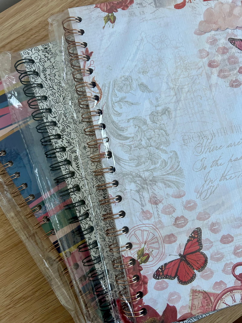 8.5x11 Floral Reading Junk Journal-zoom-