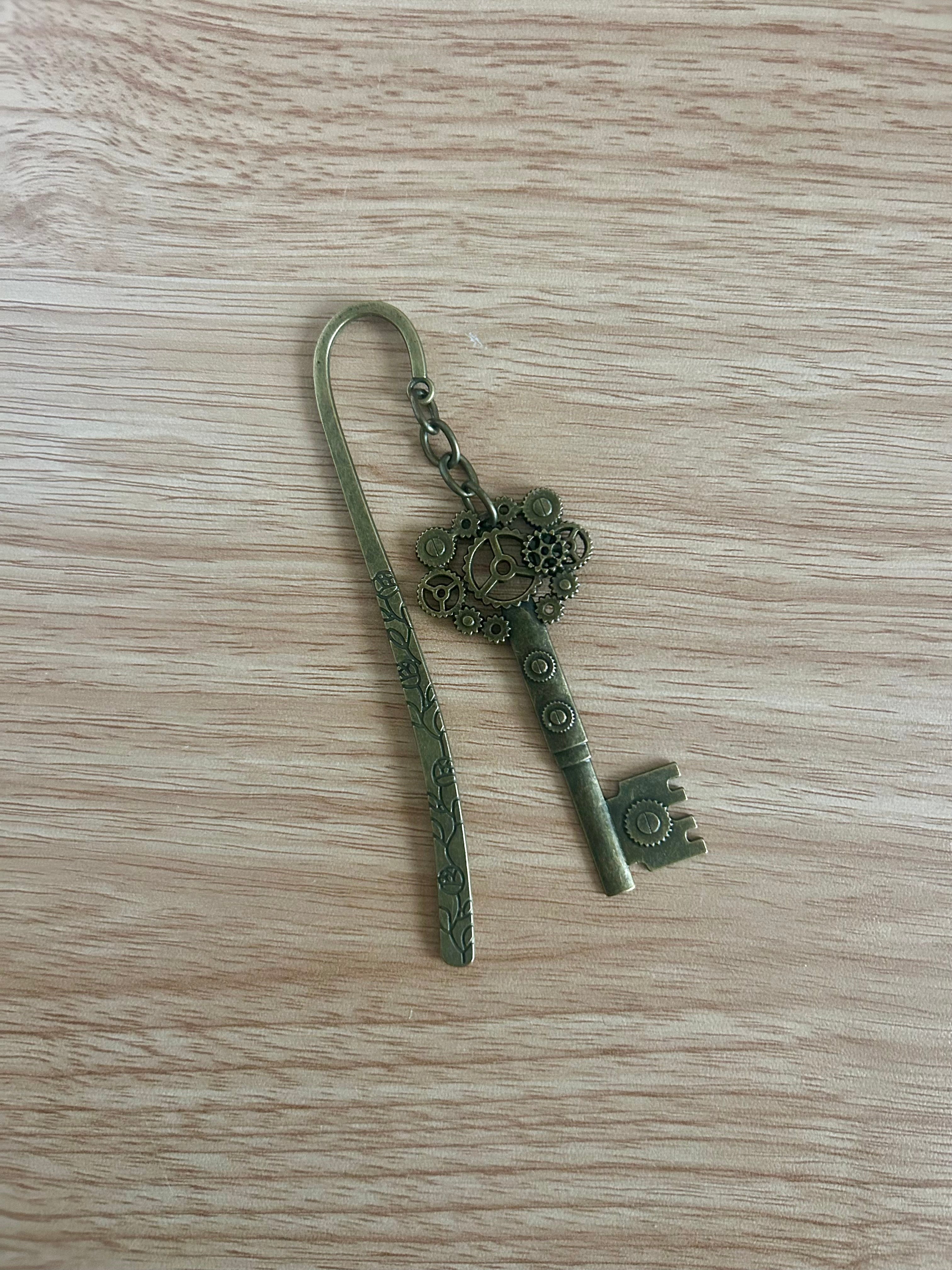 Steampunk Gear Key Bookmark-zoom-1