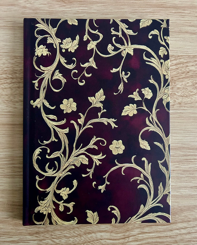 Golden Vines – A Romantasy Collage Junk Journal (A5 Hardcover)-zoom-