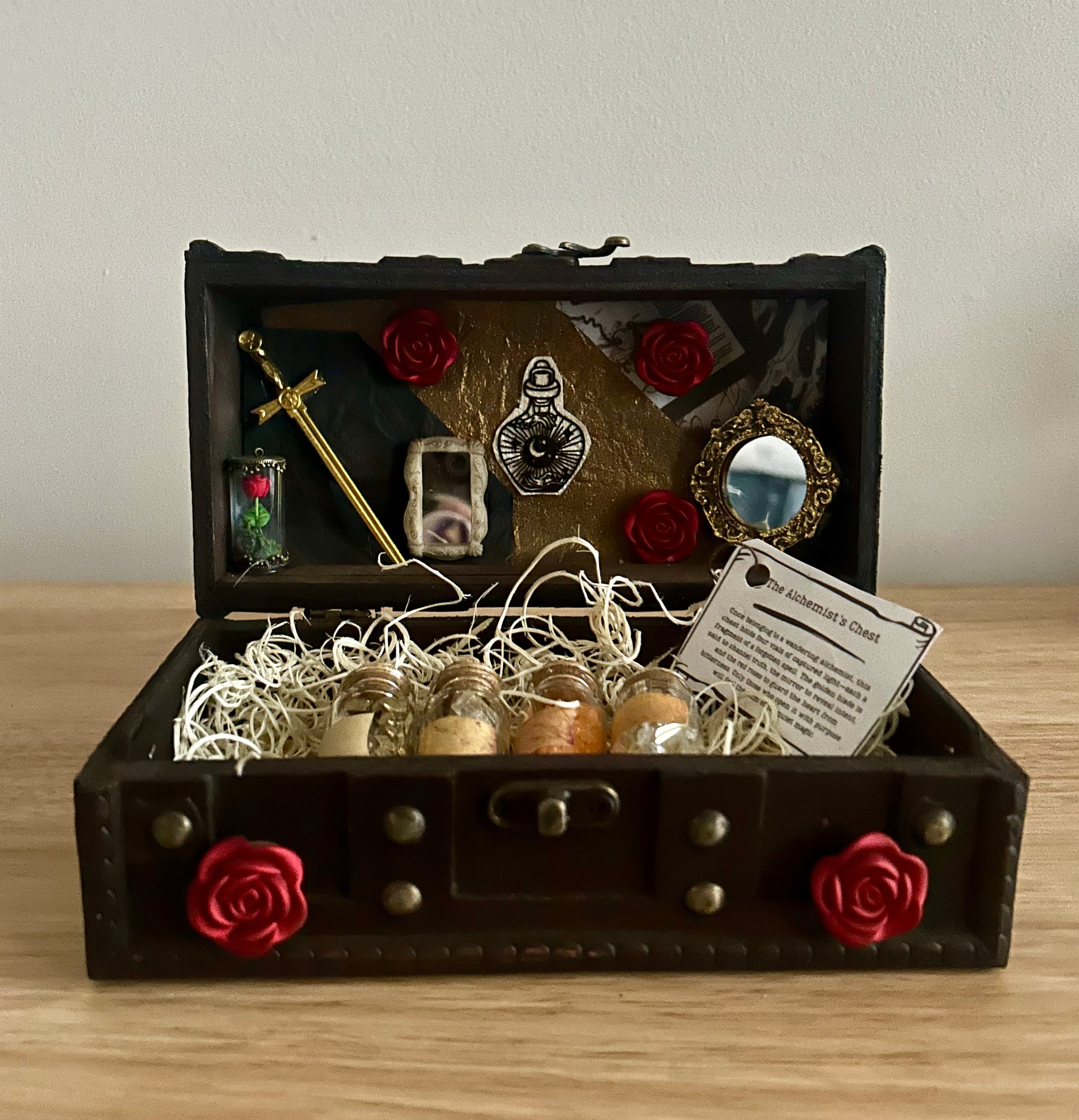 The Alchemist’s Chest - Trinket Chest with Potions-zoom-2