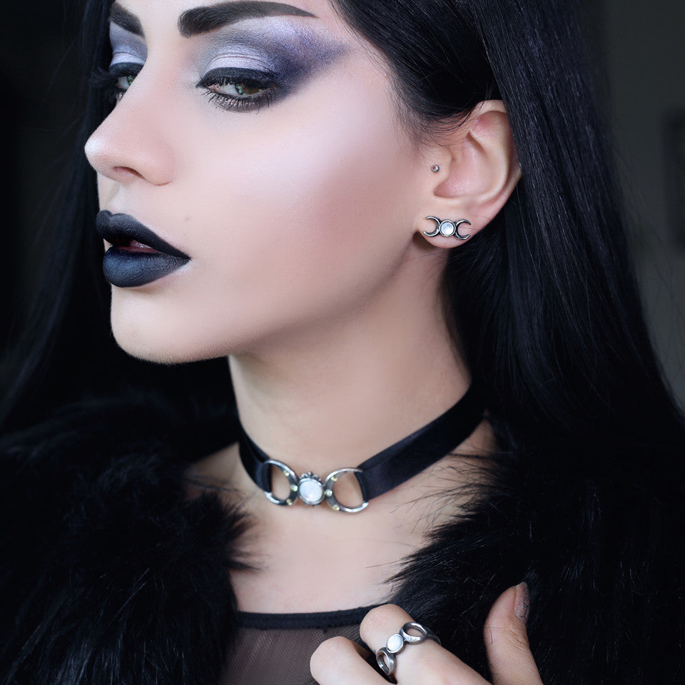 Maiden-Mother-Crone Choker-zoom-3