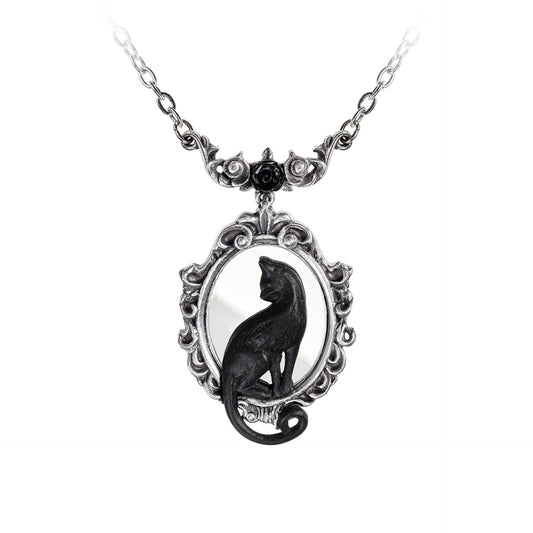 The Familiar's Gaze Pendant