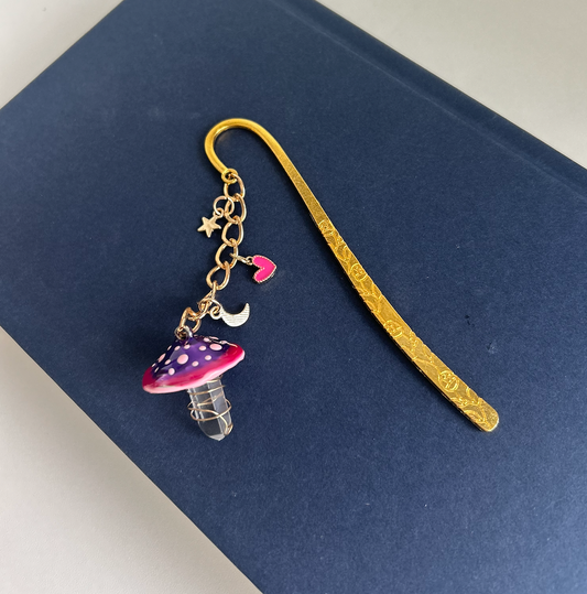 The Shimmercap – Cottage Fantasy Mushroom Bookmark