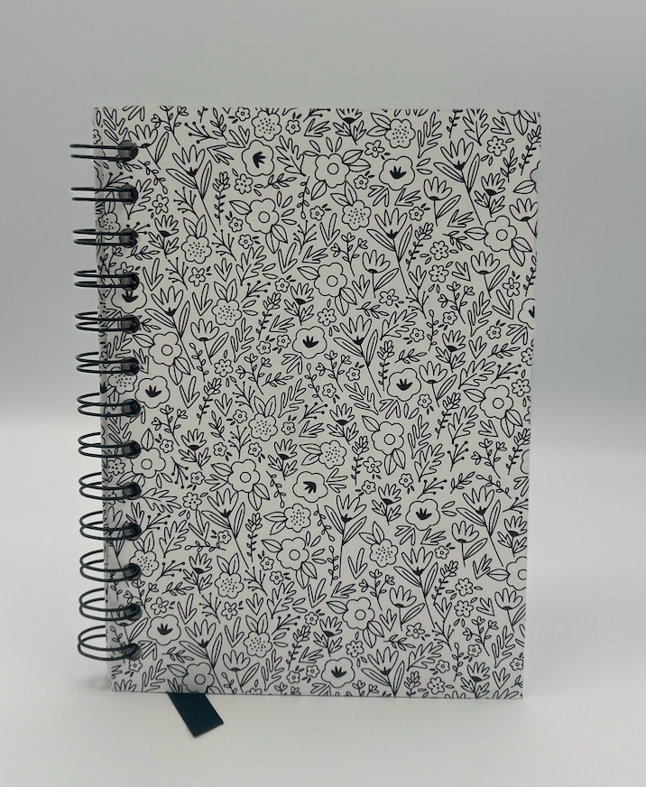 Monochrome Meadow - 5x7 Floral Reading Junk Journal