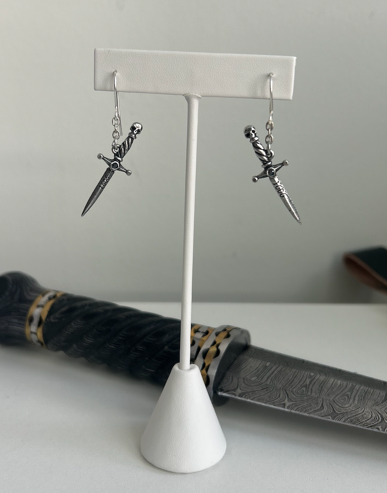 Assassin's Blade Earrings-zoom-