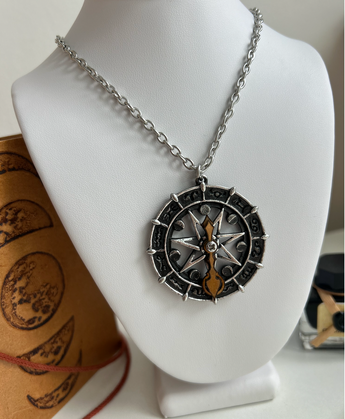 Diviner's Dial