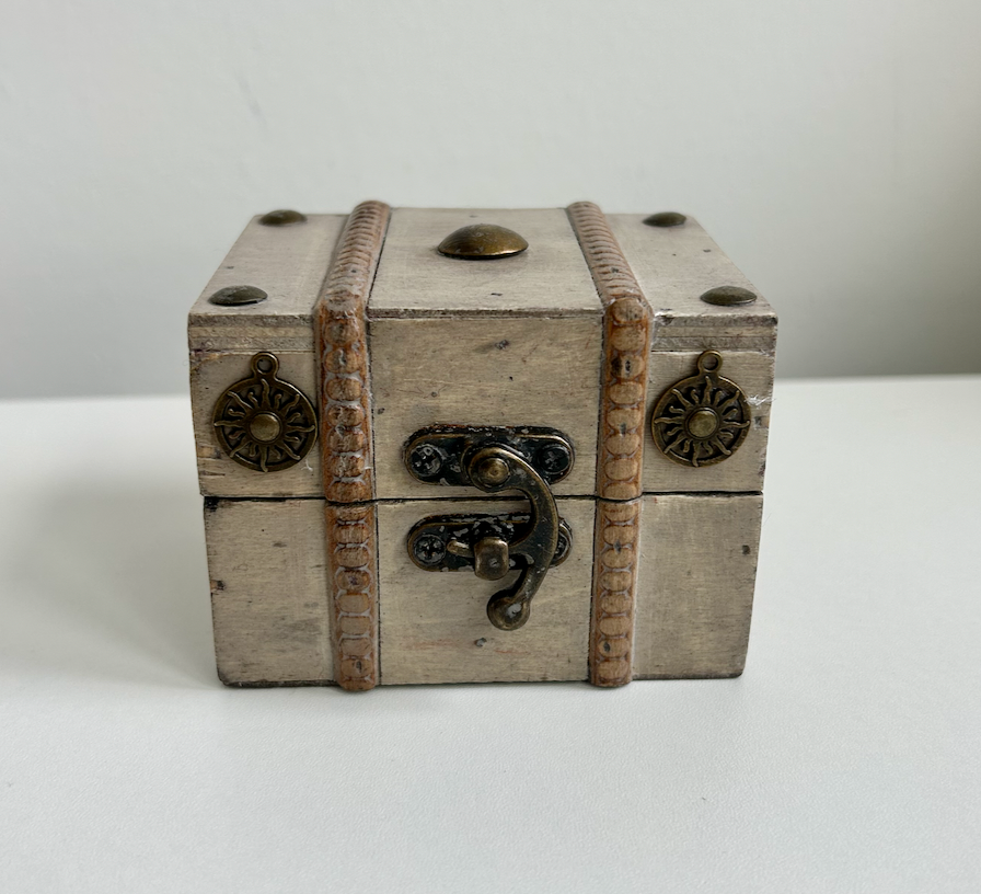 Celestial Sorcerer’s Trinket Chest