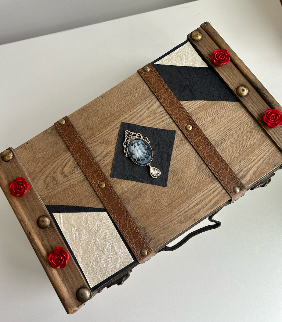 Crimson Curator’s Treasure Chest