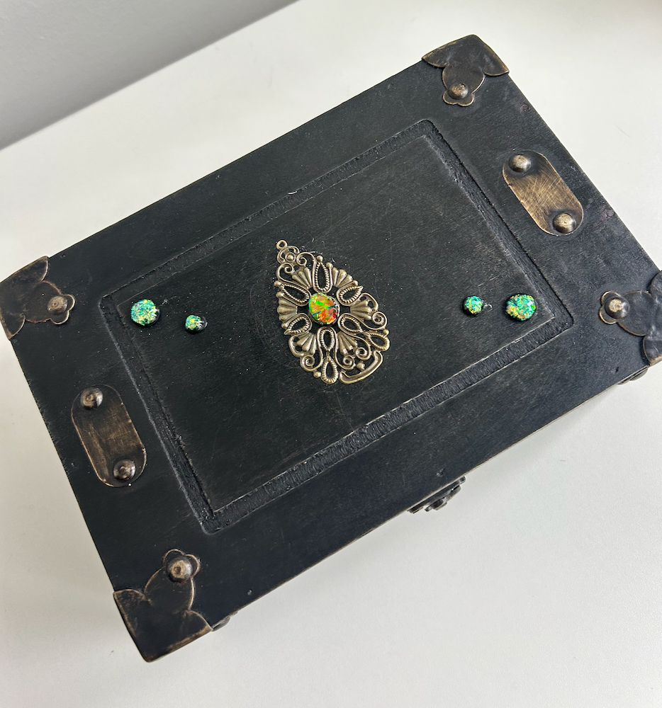 Keeper’s Vault of Emerald Flames