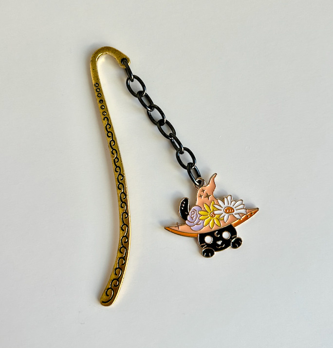 Witchy Cat – Cat With Hat Charm Bookmark